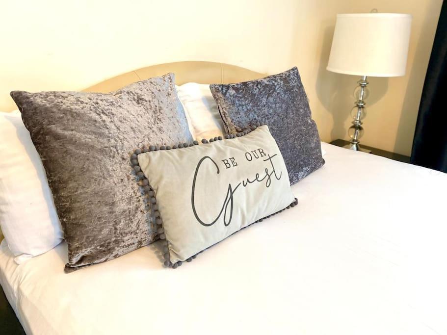 Amazing 2-Bed City Centre Apt With Parking Coventry Eksteriør billede