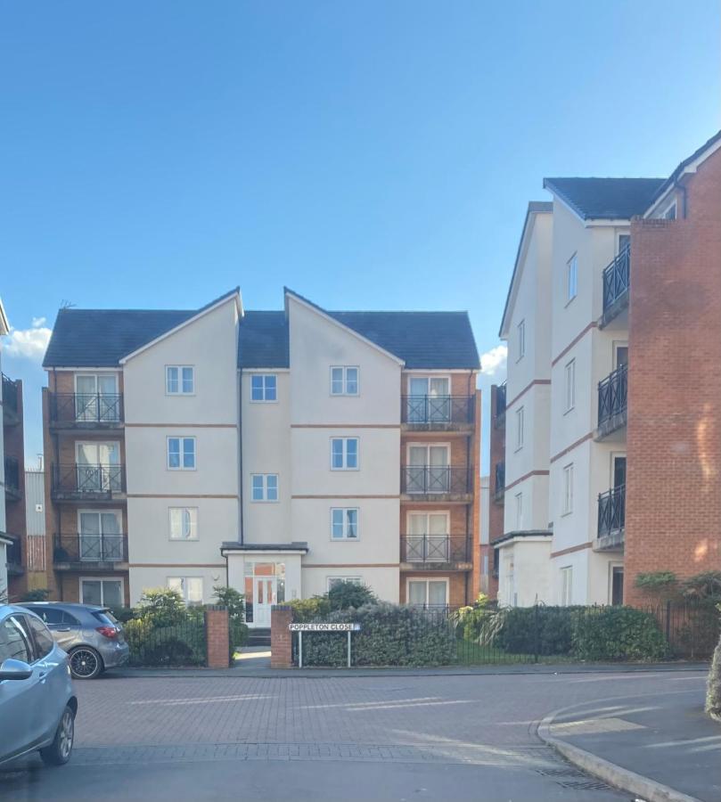 Amazing 2-Bed City Centre Apt With Parking Coventry Eksteriør billede